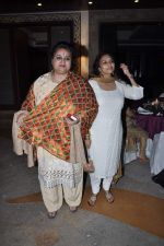 at Pahlaj Nahlani_s sons wedding reception in Mumbai on 26th Oct 2012 (131).JPG